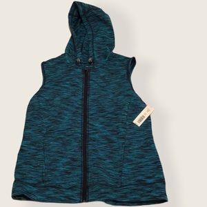 NWT westbound active wear vest hood M zip